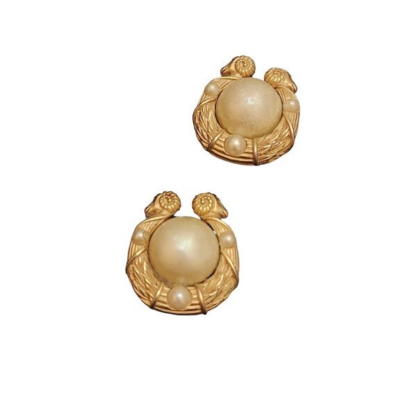 Vintage 80s Designer Quality Clip Earrings (A2553) - Picture 2 of 4